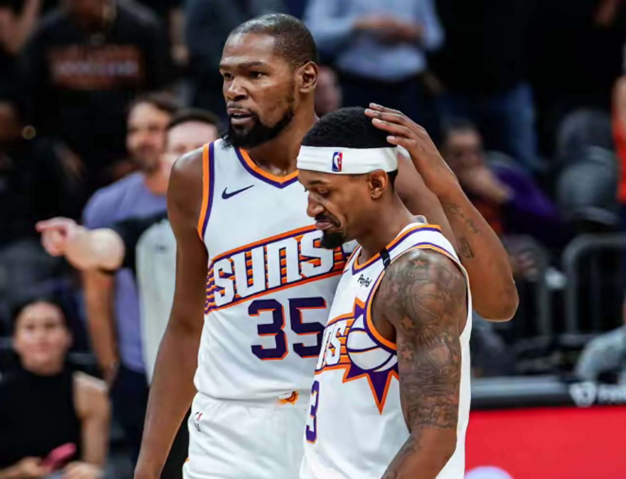 NBA激烈角逐东部西部强队争霸精彩维持不减的简单介绍